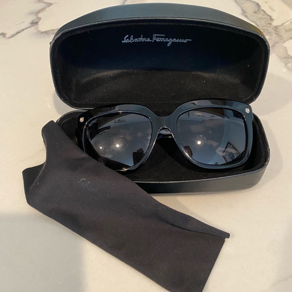 Stylish sunglasses - Picture 5 of 6